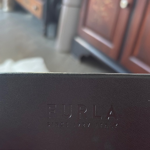 Furla Classic Black Leather glasses case - Picture 1 of 5